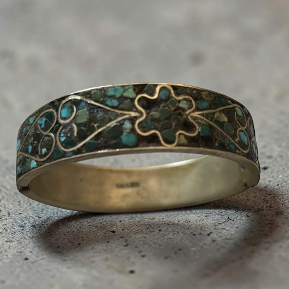 Vintage Made In India Turquoise Inlaid Silver Push Pin Bangle